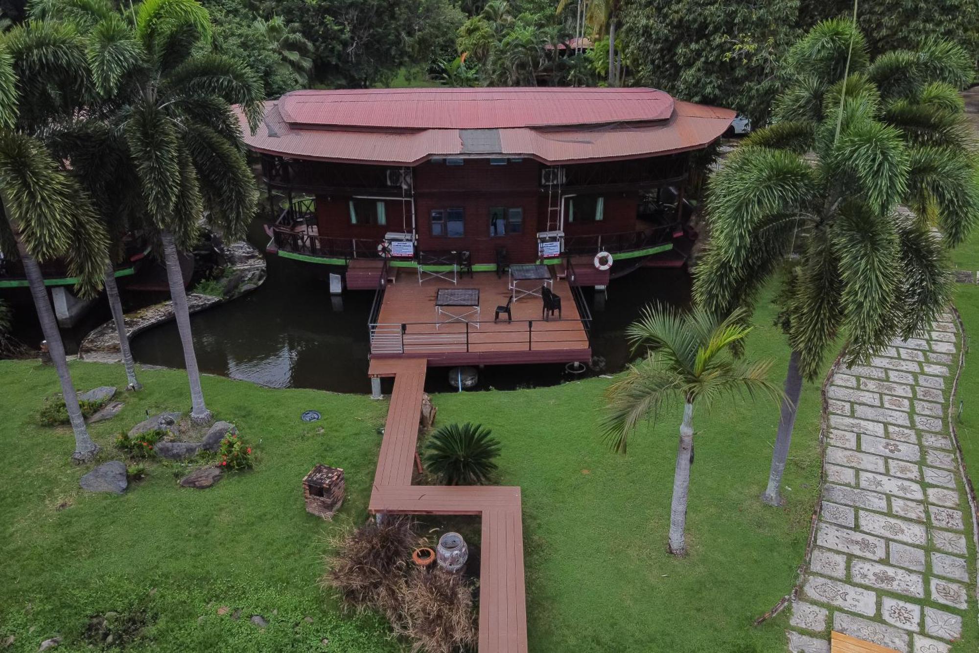 Kaengkrachan Boathouse Paradise Resort Кенг-Качан Номер фото