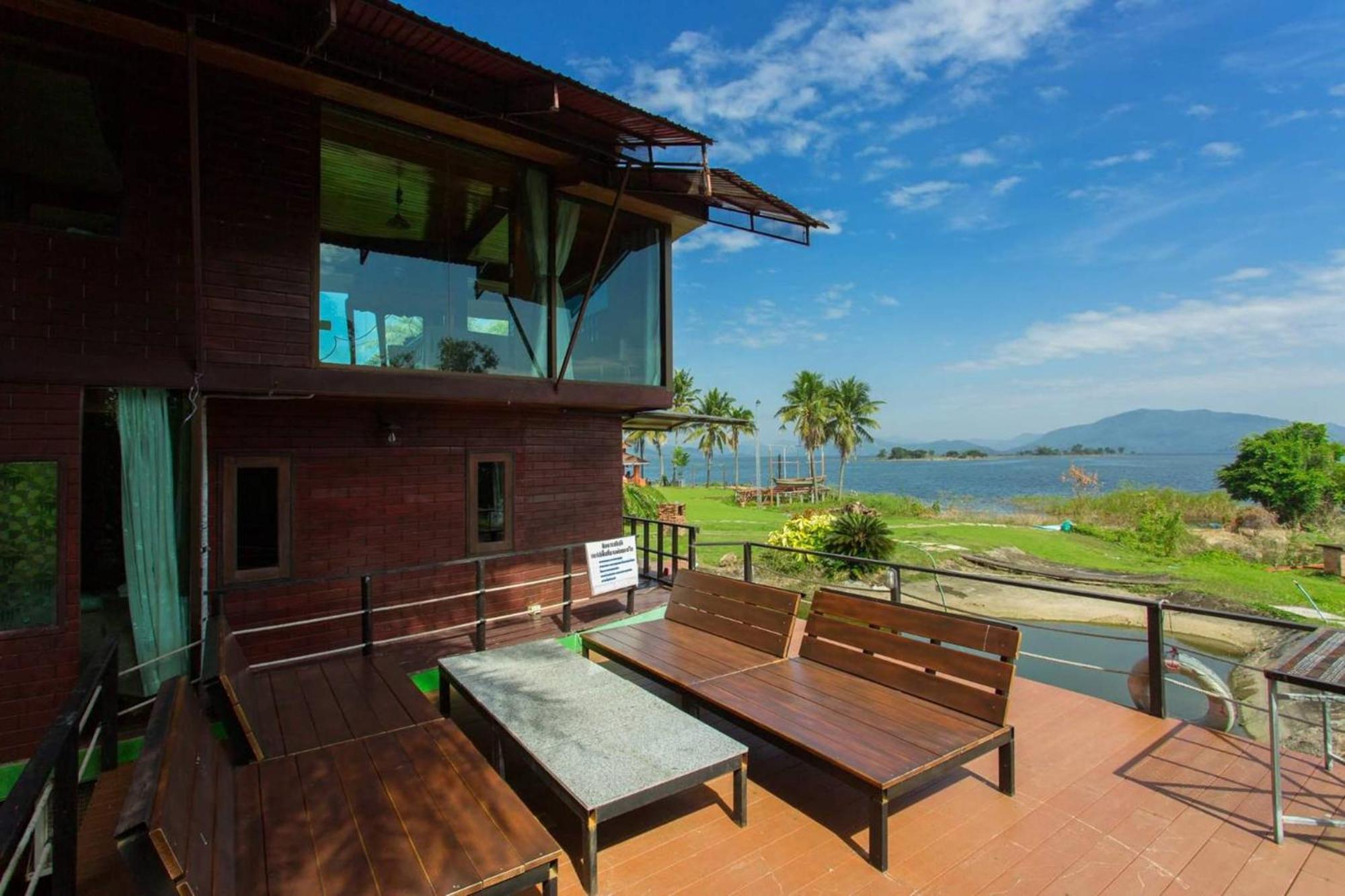 Kaengkrachan Boathouse Paradise Resort Кенг-Качан Номер фото